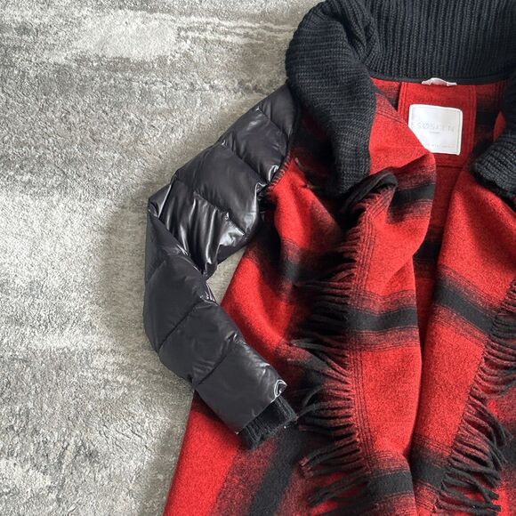 Sosken Jacket Womens Small Wool Blend Collared Buffalo Plaid Fringe Down Sleeves - Picture 8 of 12